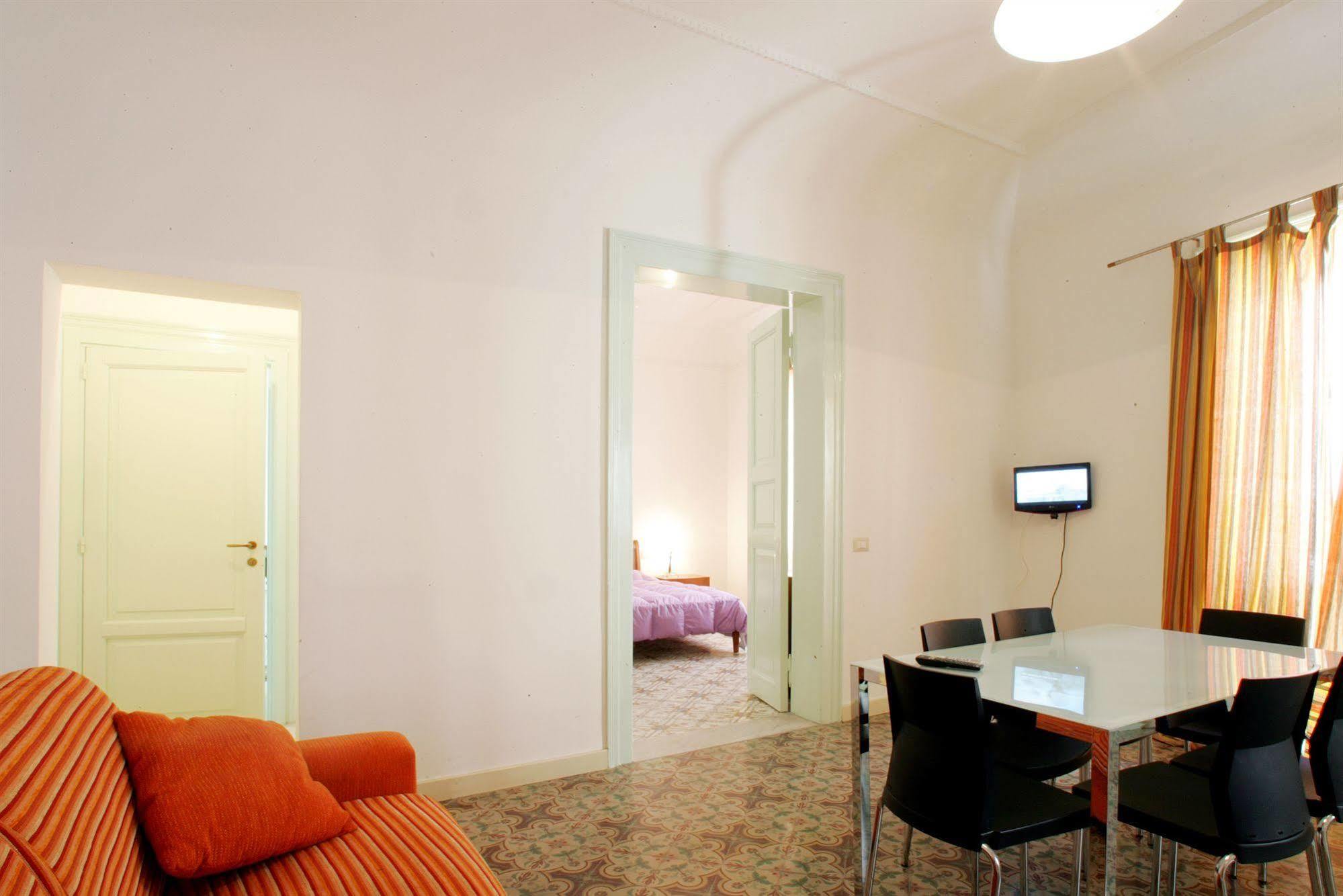 Mansarda Con Terrazzo Trapani Exterior foto